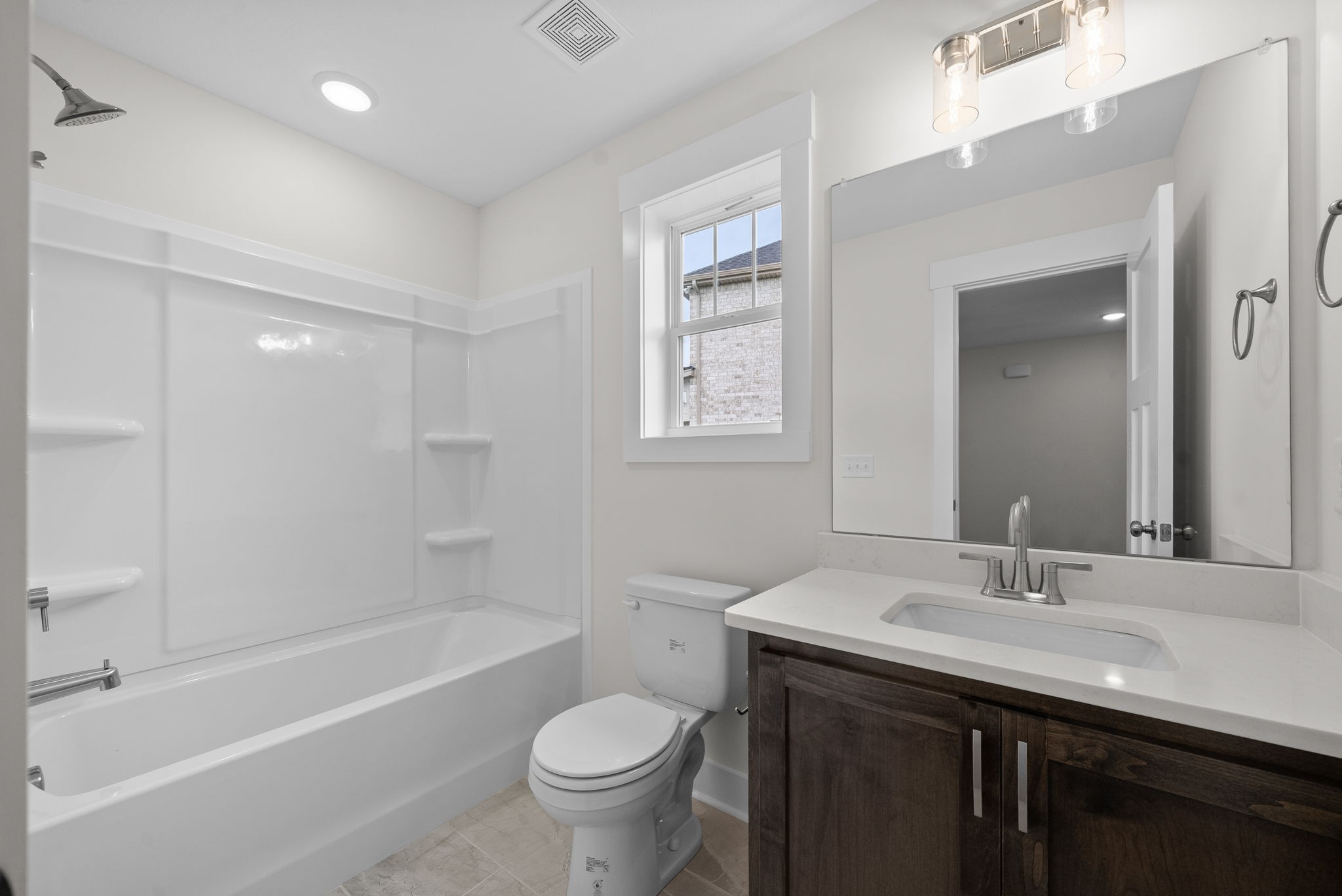 1573 Collins View Way Property Photo 28