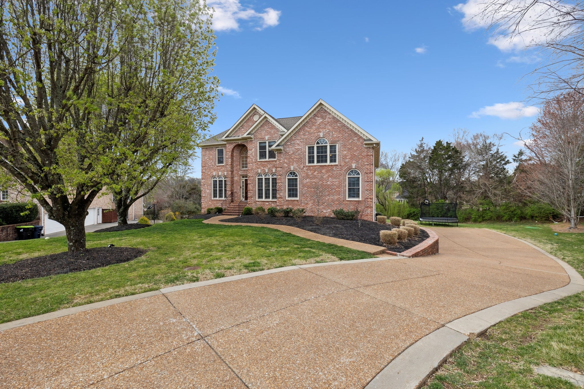 205 Well Spring Ct Property Photo 4