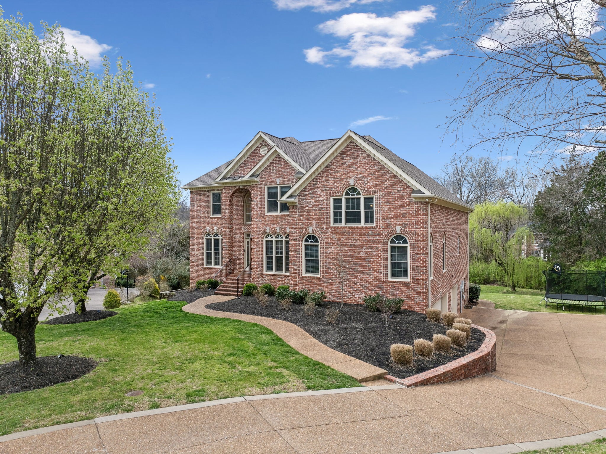 205 Well Spring Ct Property Photo 5