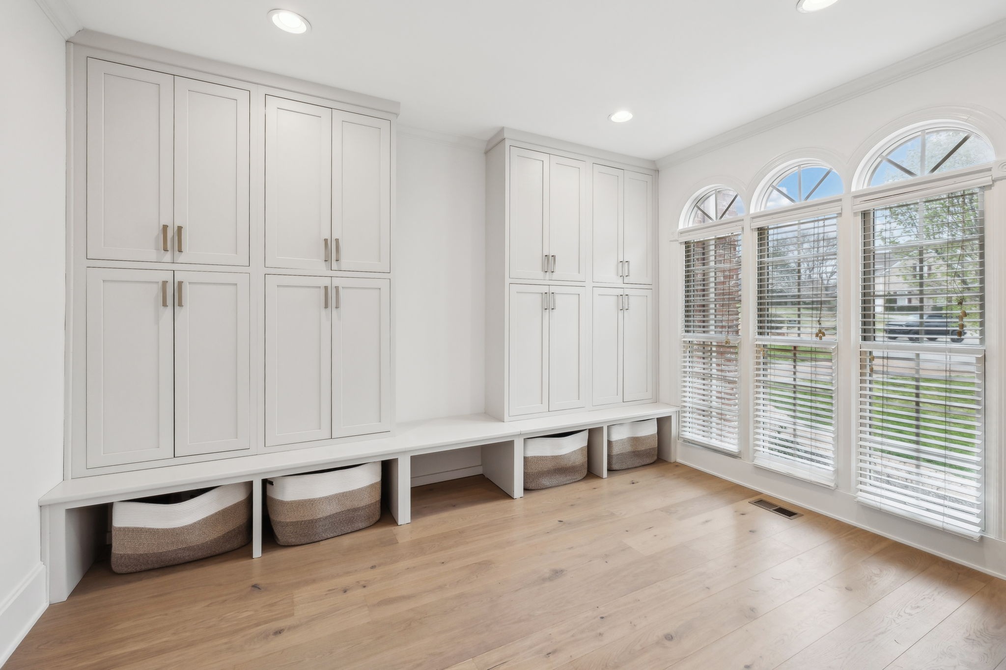 205 Well Spring Ct Property Photo 9