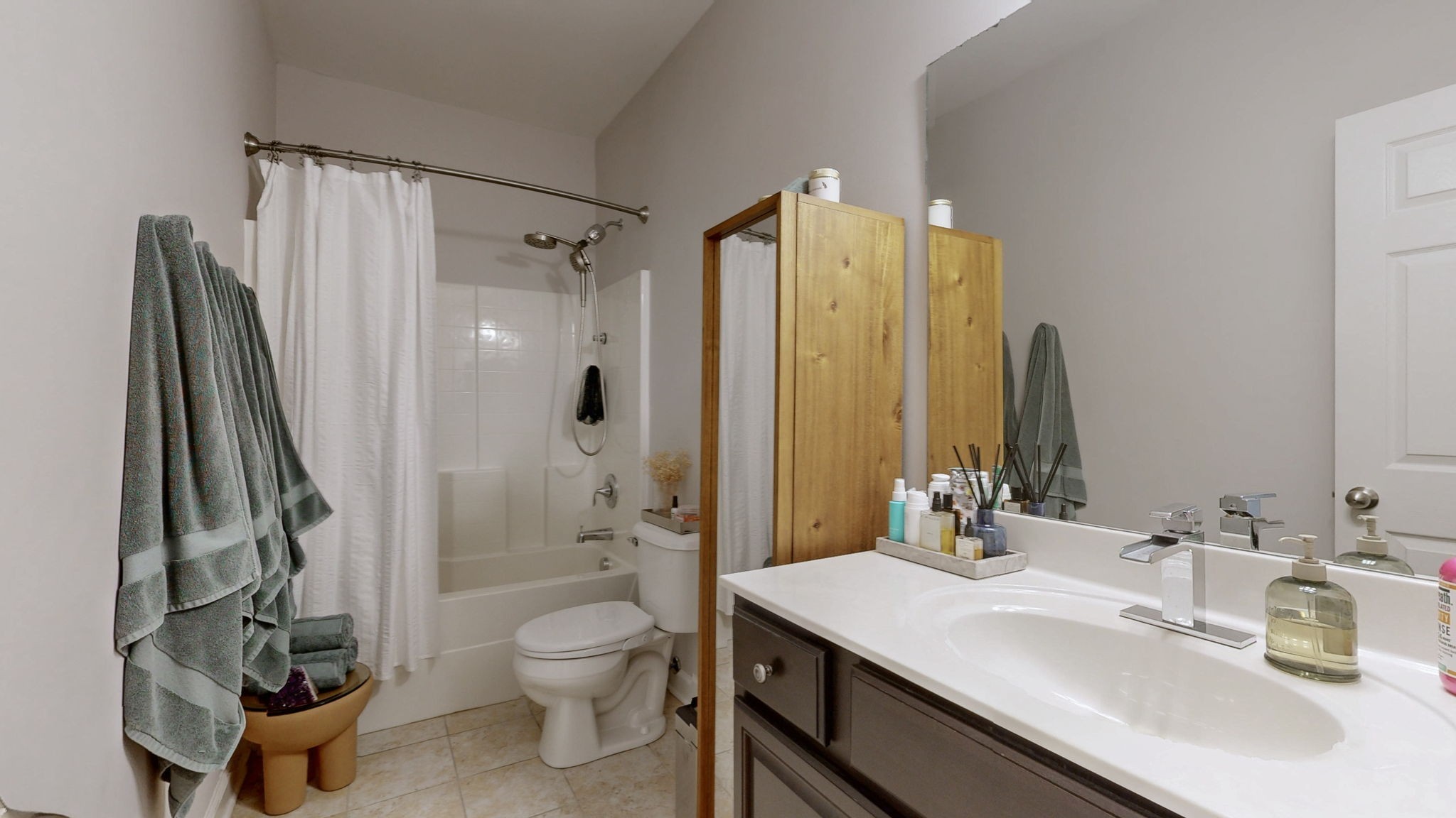 1740 Hartford Ln Property Photo 20