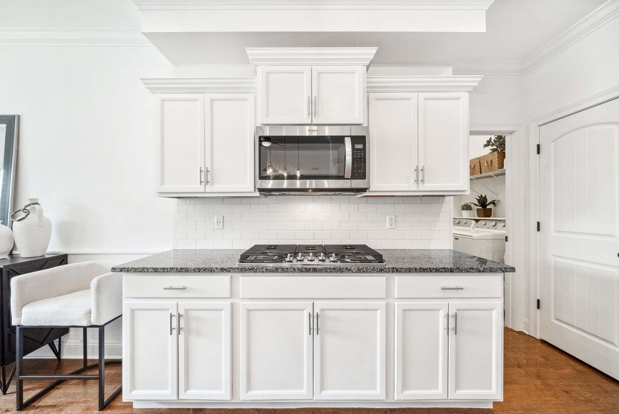 1045 Pitt Ln Property Photo 16