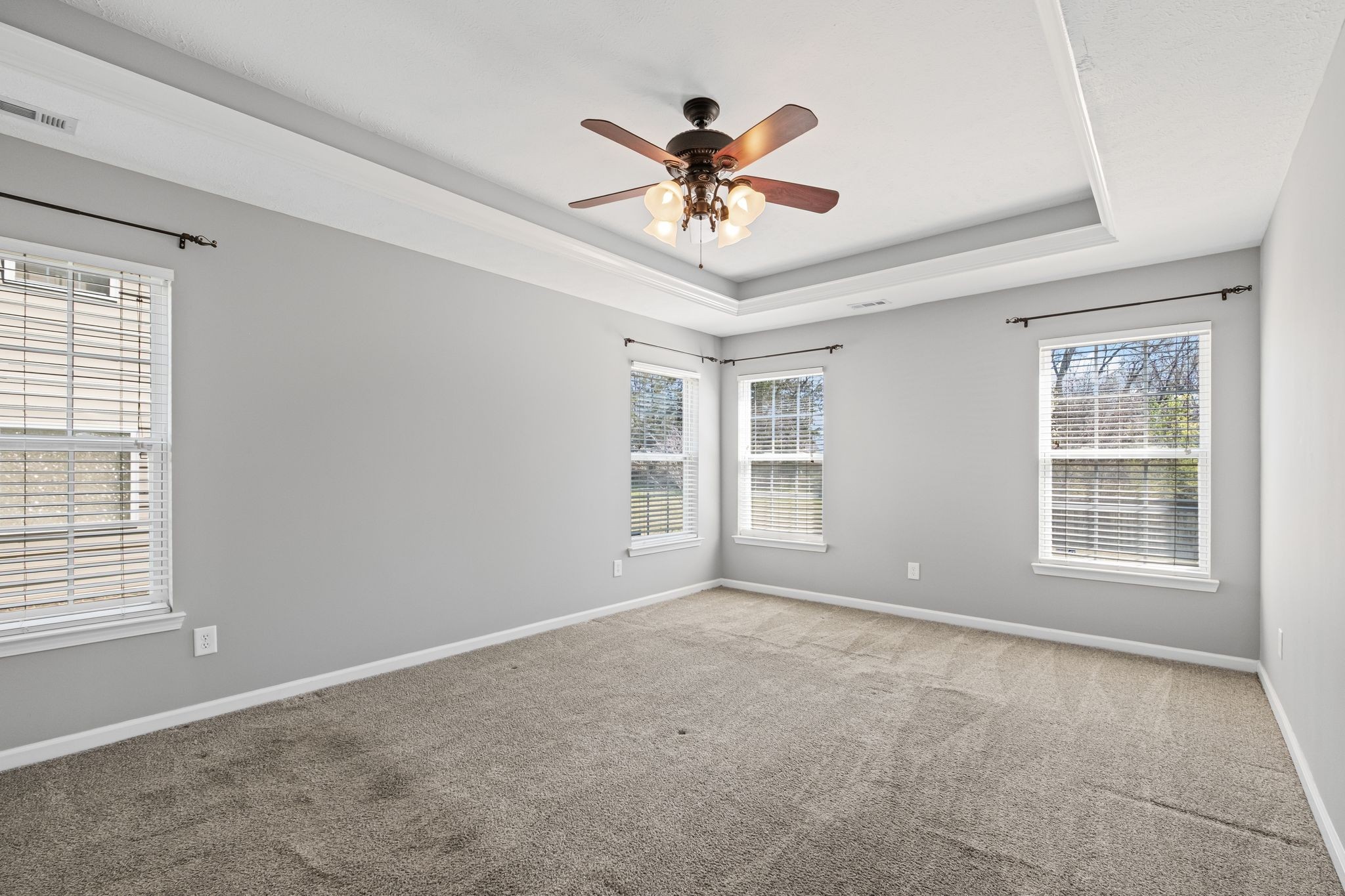 602 Pemberton Ct Property Photo 17