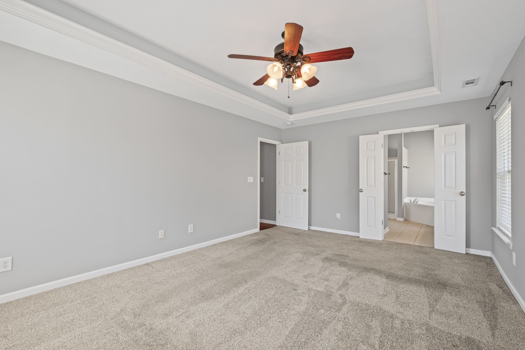 602 Pemberton Ct Property Photo 18