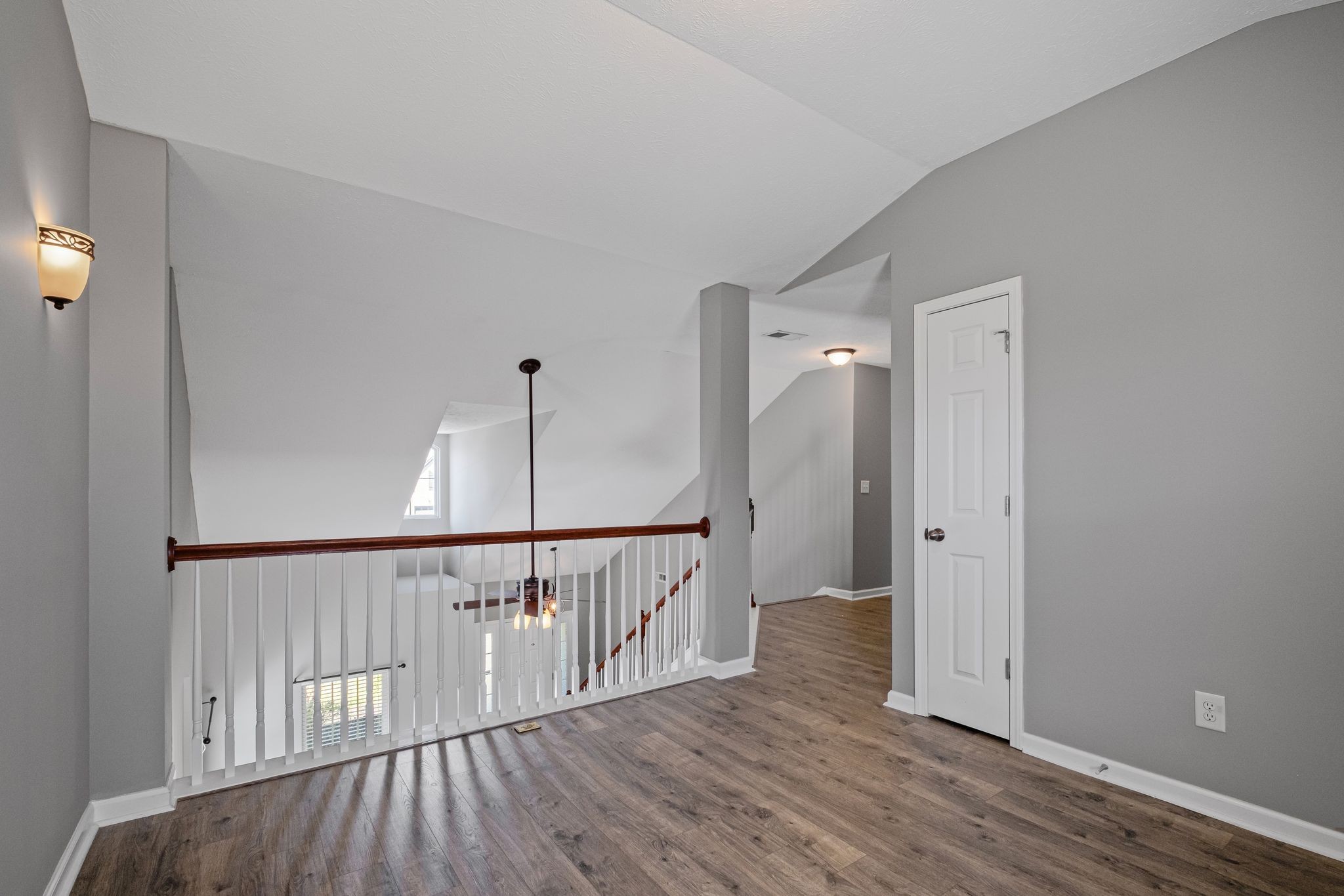 602 Pemberton Ct Property Photo 23