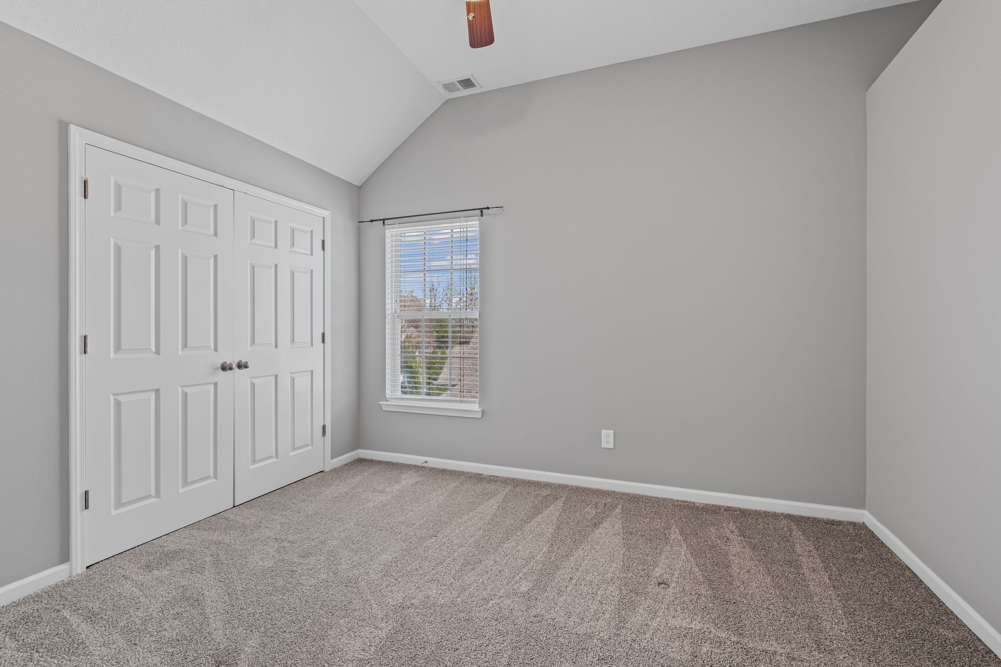 602 Pemberton Ct Property Photo 31