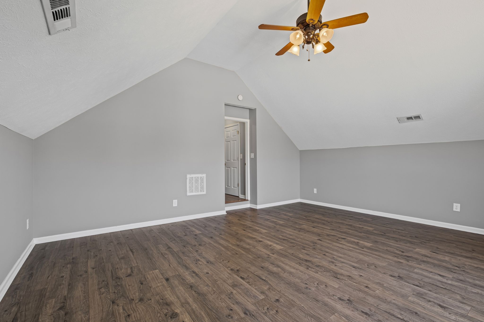 602 Pemberton Ct Property Photo 37