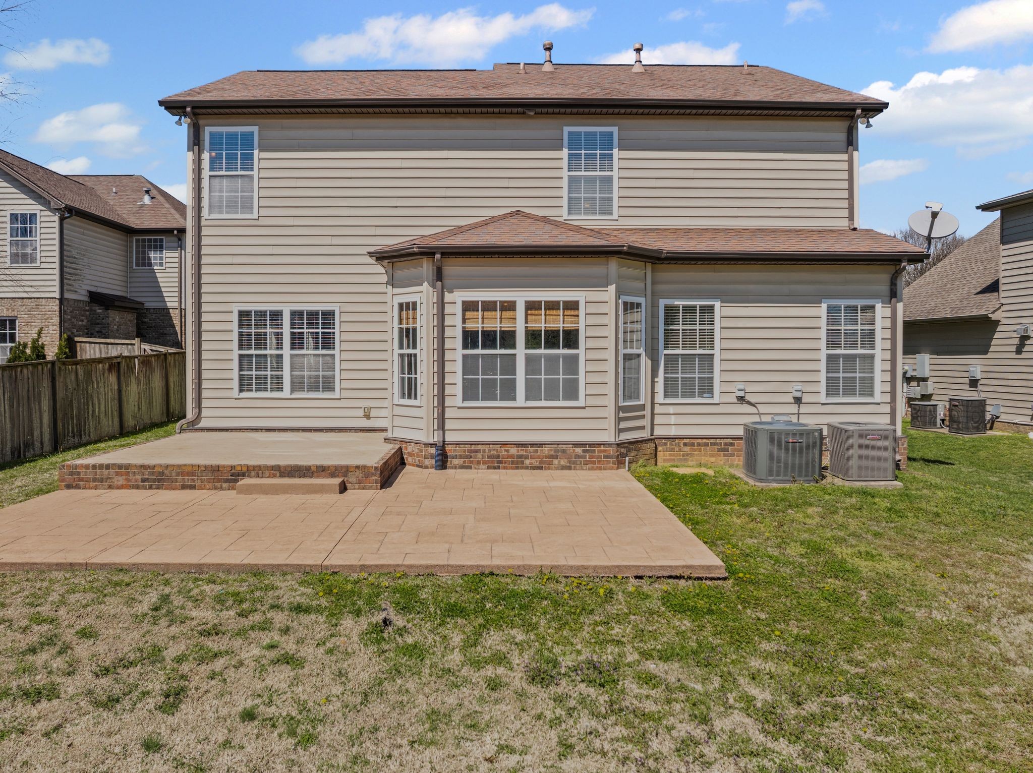 602 Pemberton Ct Property Photo 42