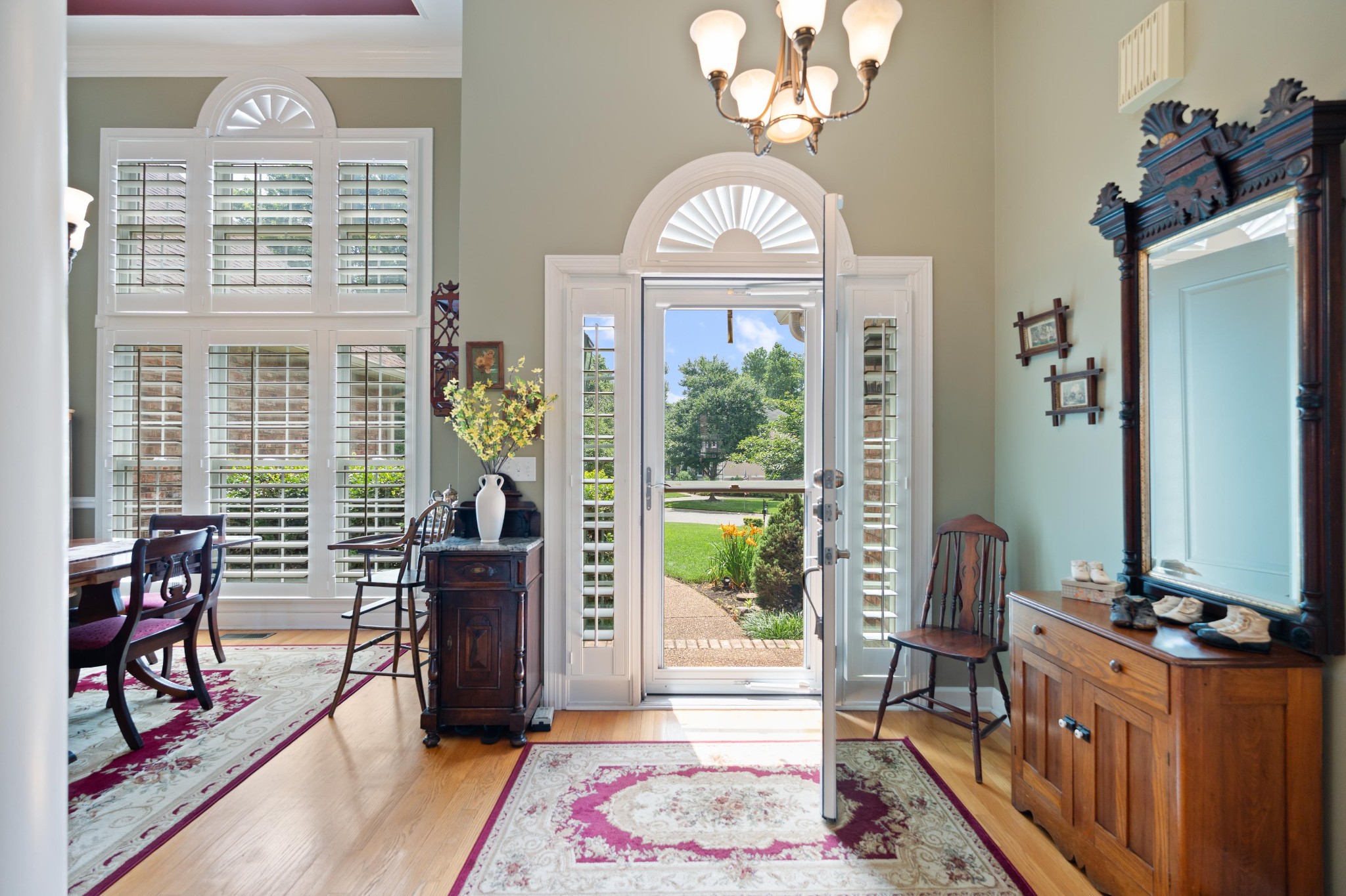 500 Forrest Park Cir Property Photo 8
