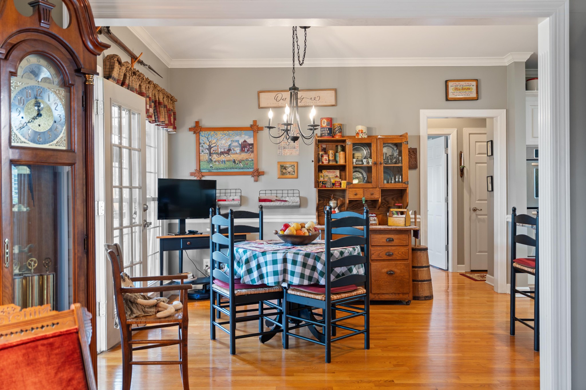 500 Forrest Park Cir Property Photo 18