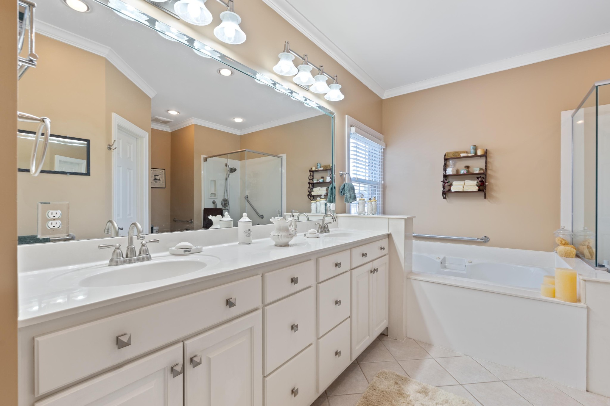 500 Forrest Park Cir Property Photo 22