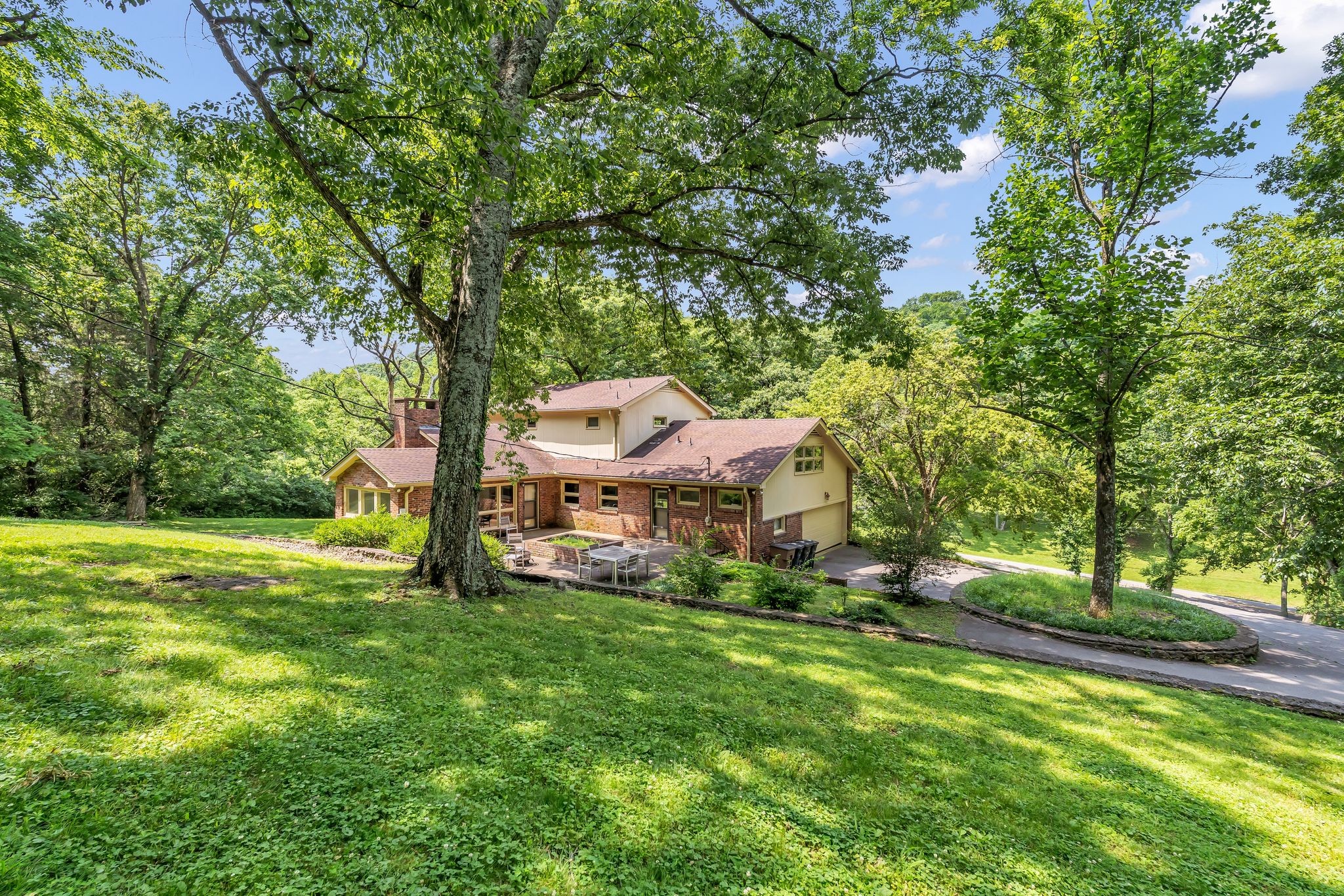 208 Vaughns Gap Rd Property Photo 39
