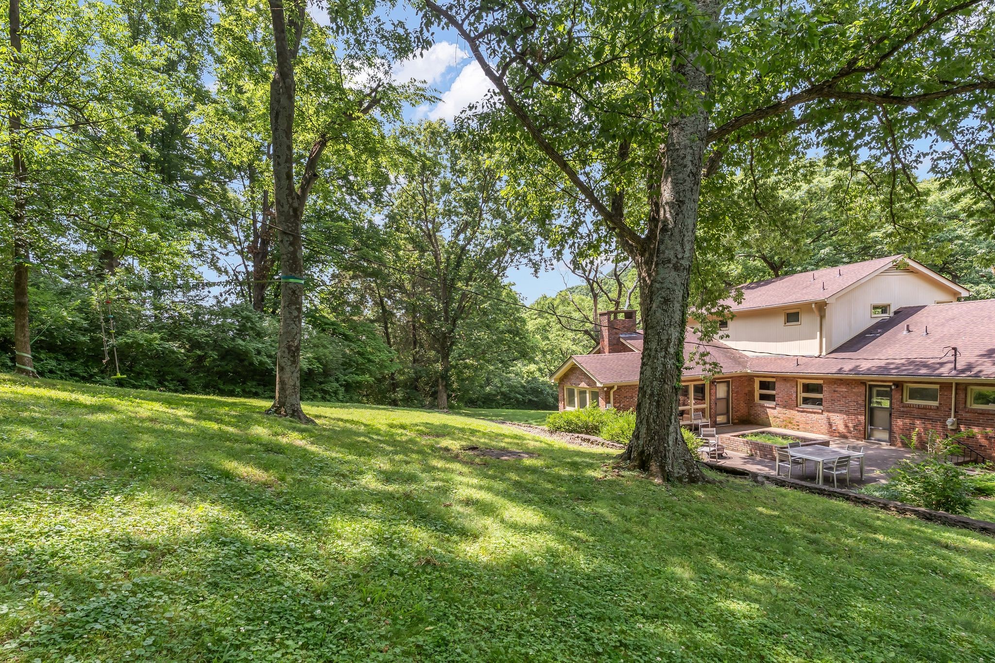 208 Vaughns Gap Rd Property Photo 40