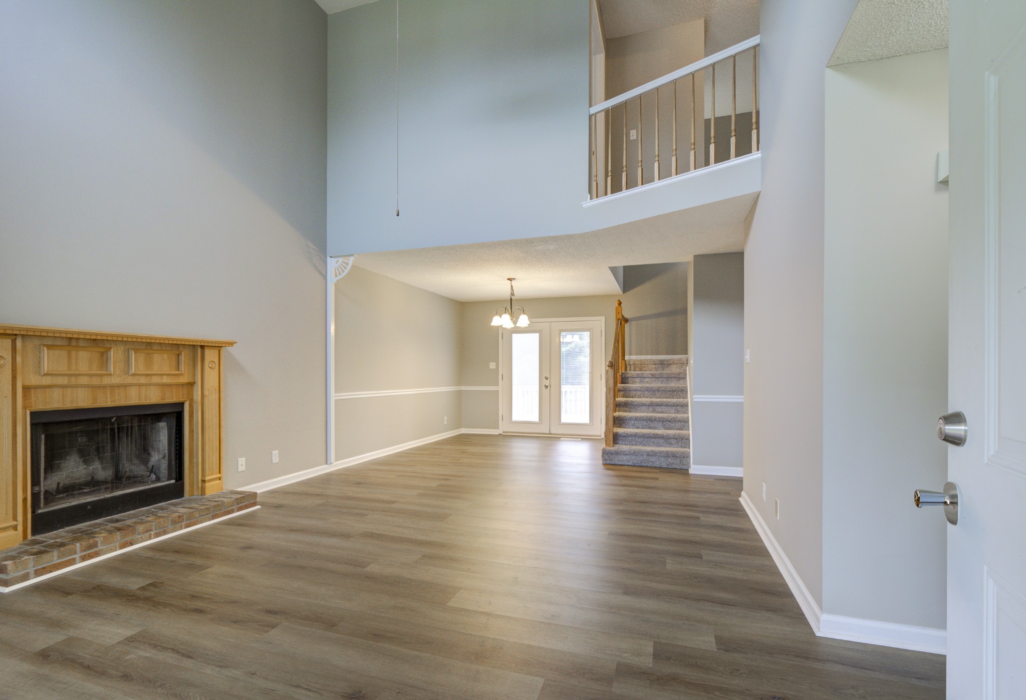1237 Archwood Dr Property Photo 6