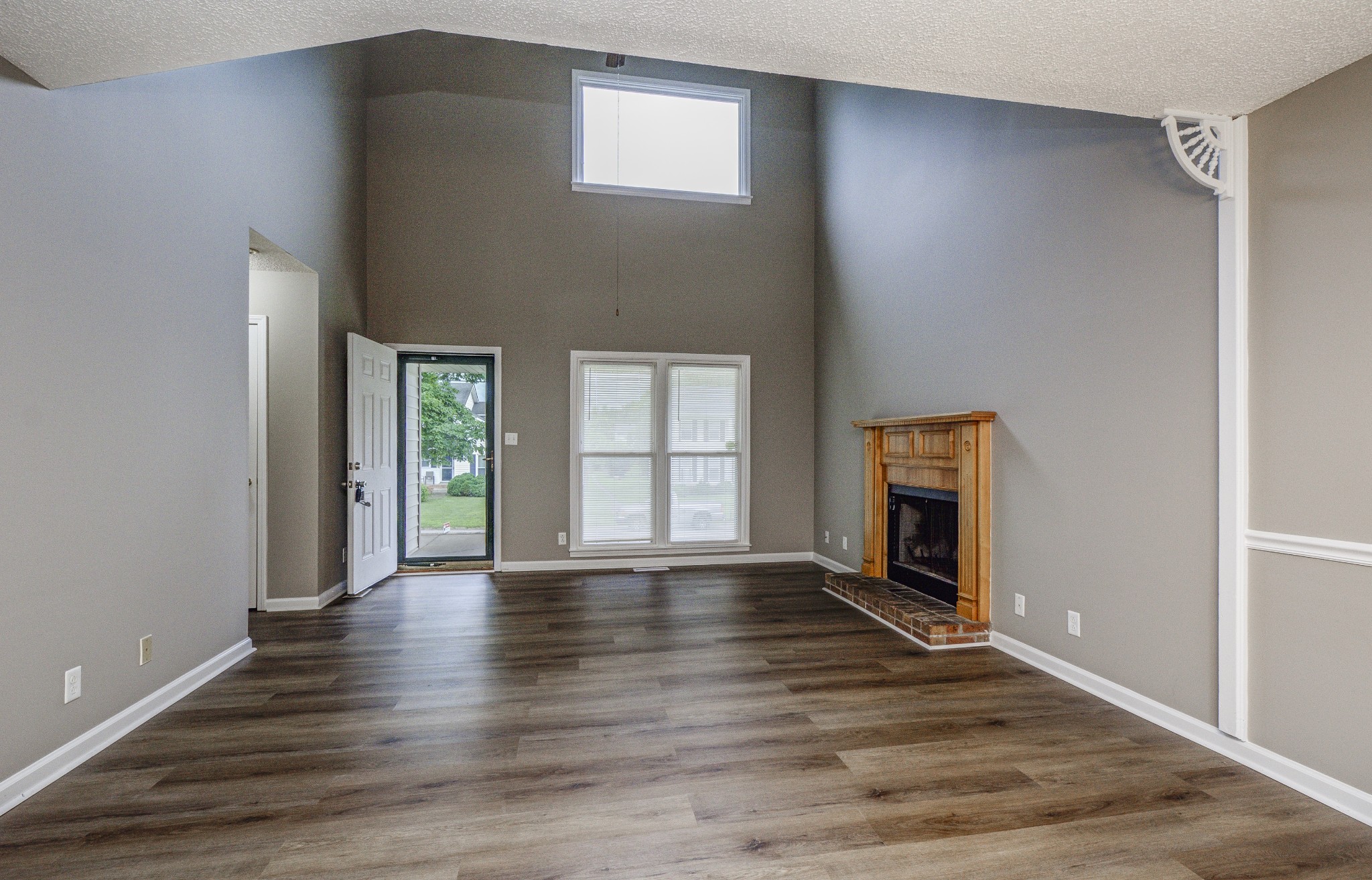 1237 Archwood Dr Property Photo 12