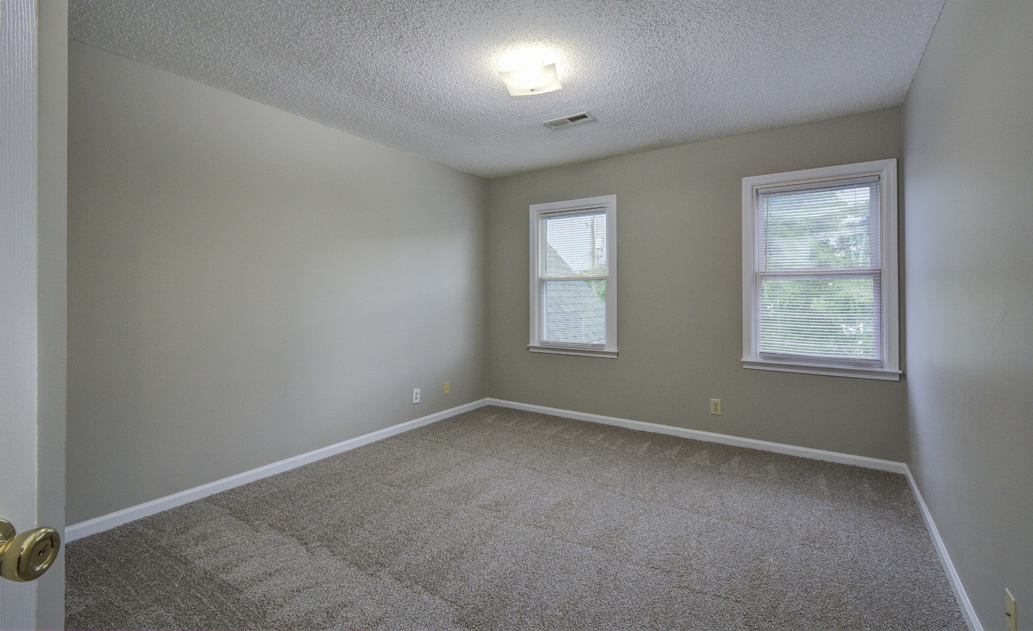 1237 Archwood Dr Property Photo 24