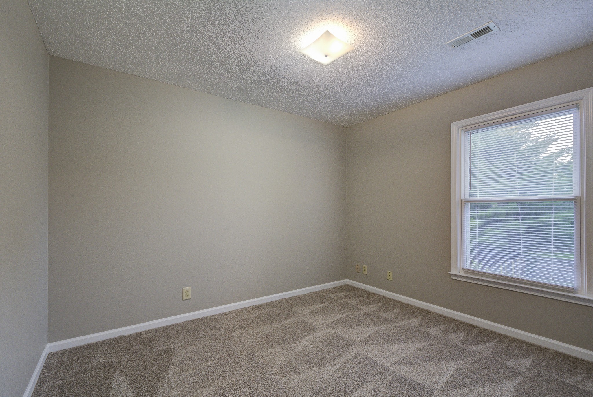 1237 Archwood Dr Property Photo 26
