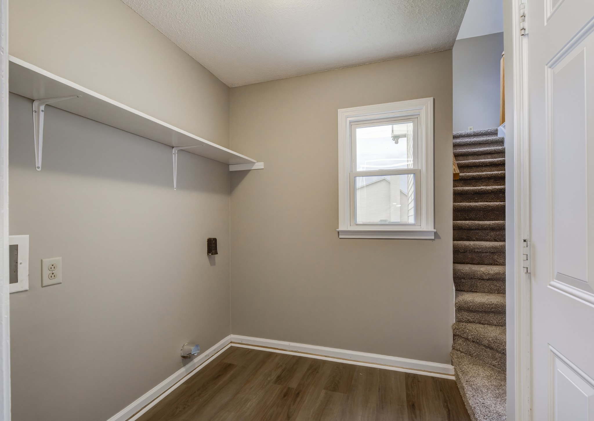1237 Archwood Dr Property Photo 35