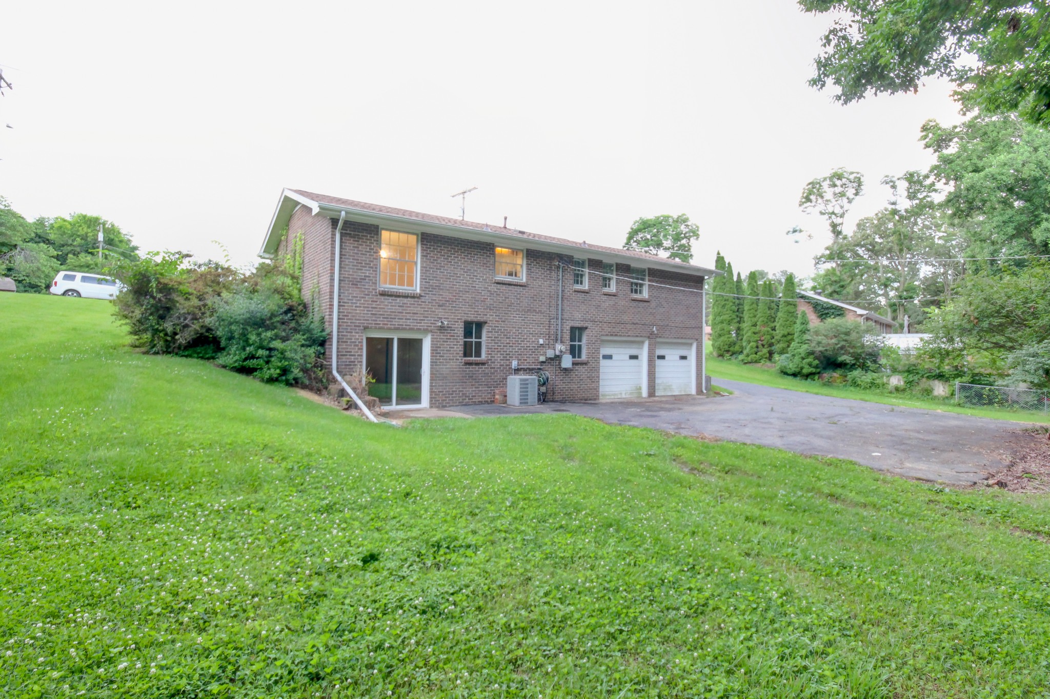304 Ridgeland Dr Property Photo 47