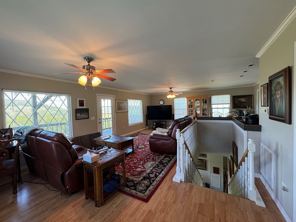 209 Richardson Hollow Ln Property Photo 19