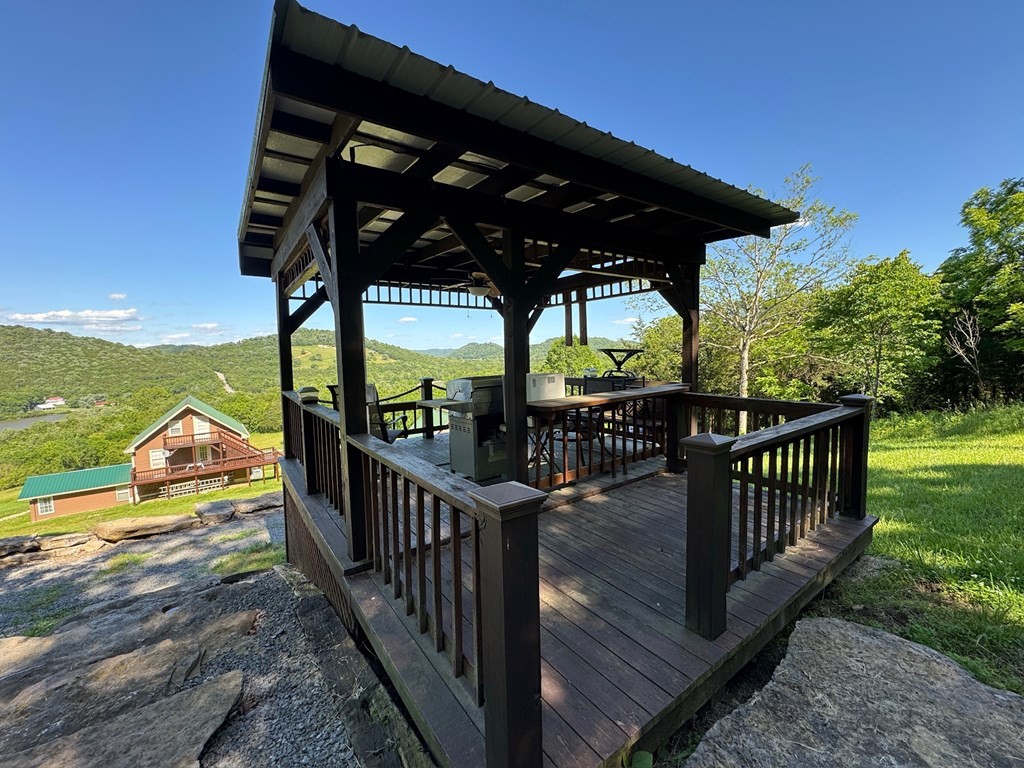 209 Richardson Hollow Ln Property Photo 33