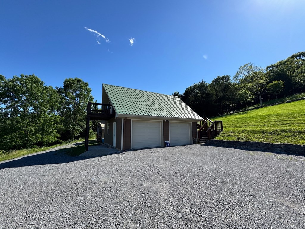 209 Richardson Hollow Ln Property Photo 37