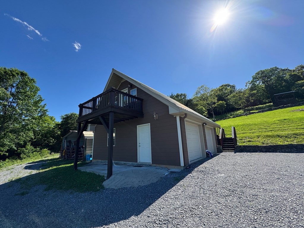 209 Richardson Hollow Ln Property Photo 38