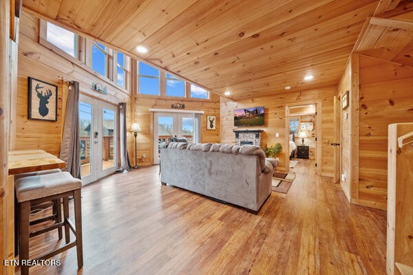 2322 Wingspan Drive Property Photo 15