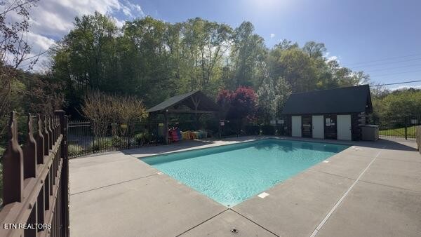 2322 Wingspan Drive Property Photo 35