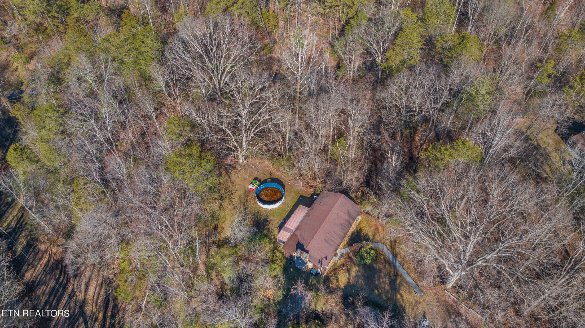 820 Old Gate Rd Property Photo 8