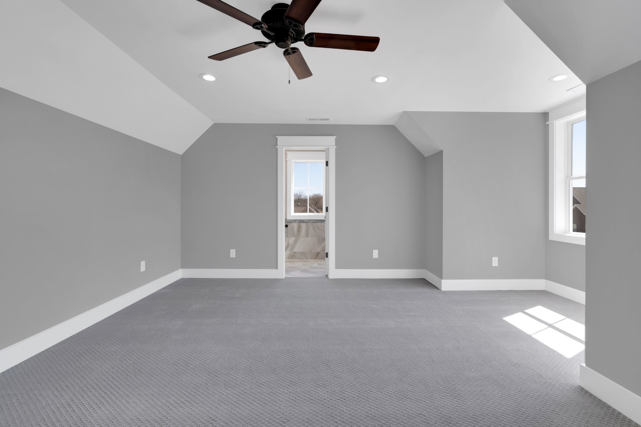 109 Settlers Trace Property Photo 36