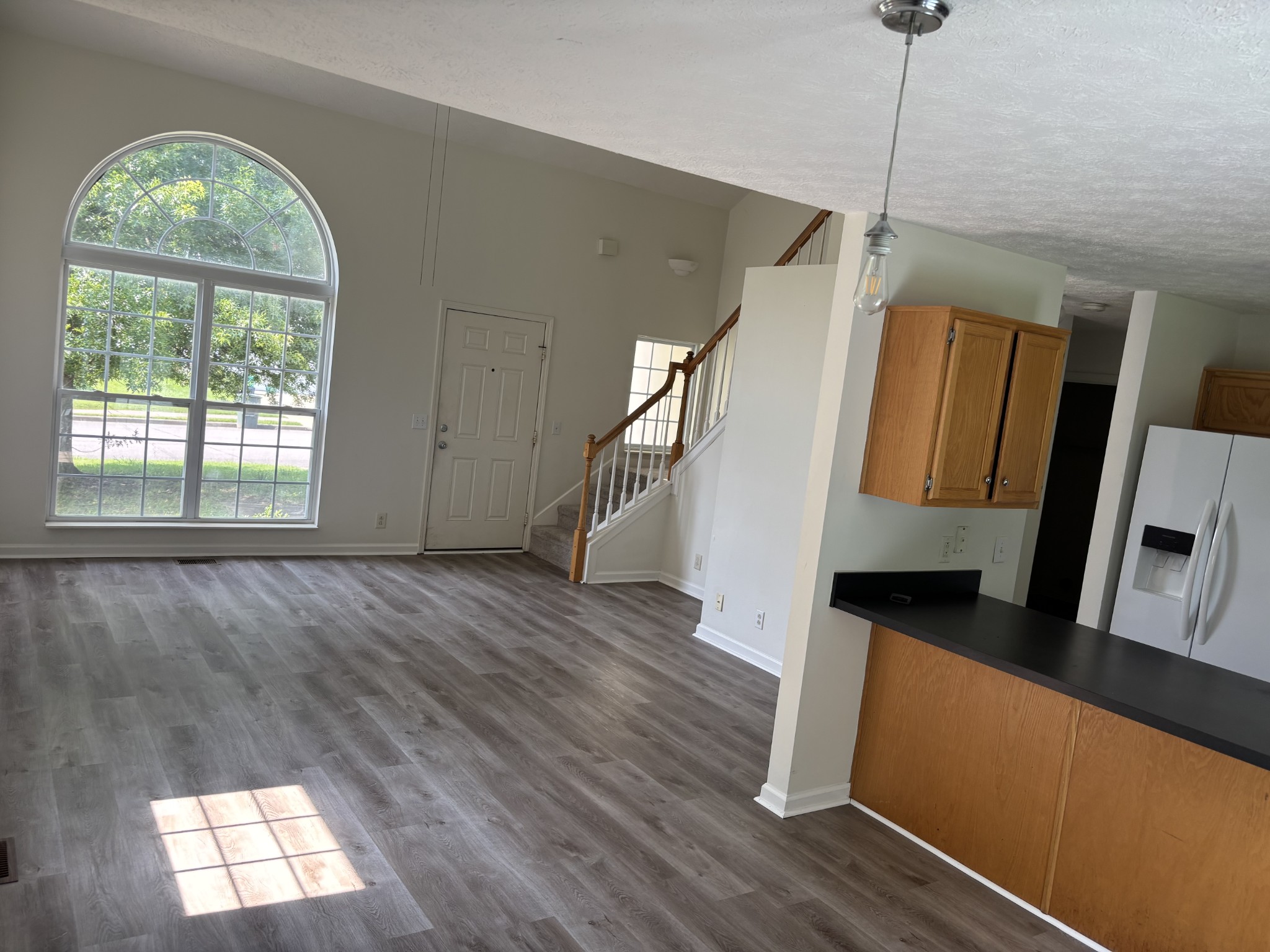 2060 Stanford Village Dr Property Photo 7