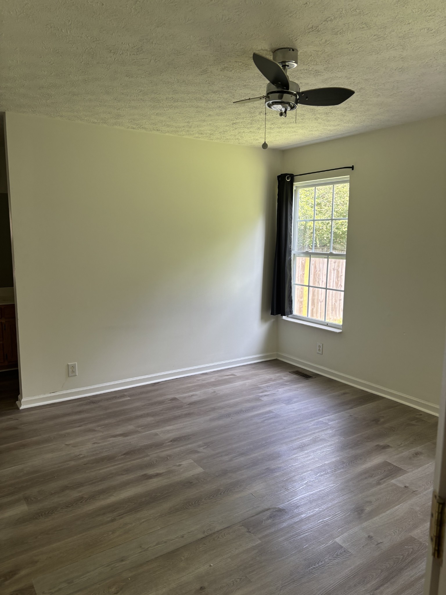 2060 Stanford Village Dr Property Photo 9