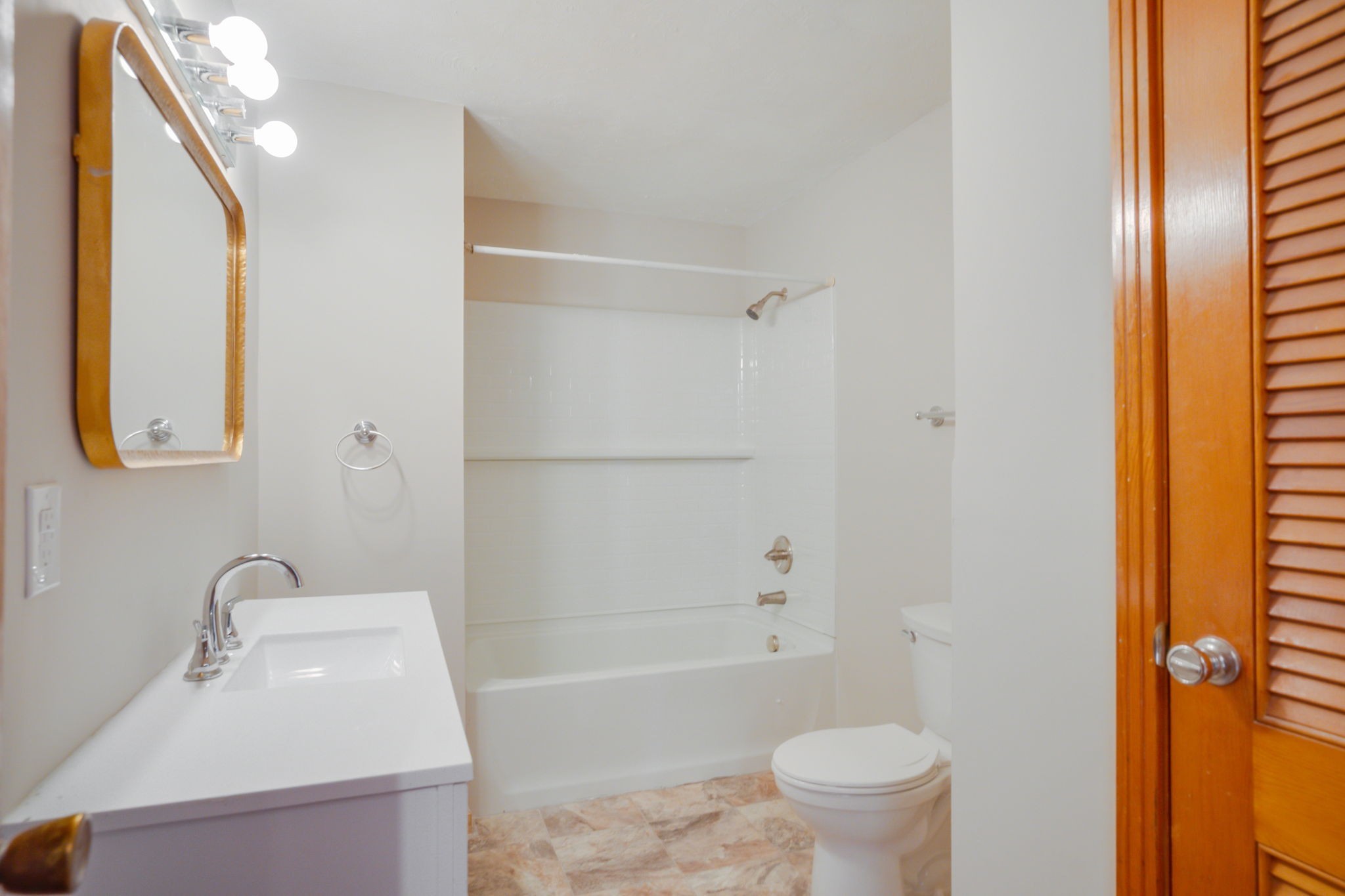 204 Rutherford Ave Property Photo 27