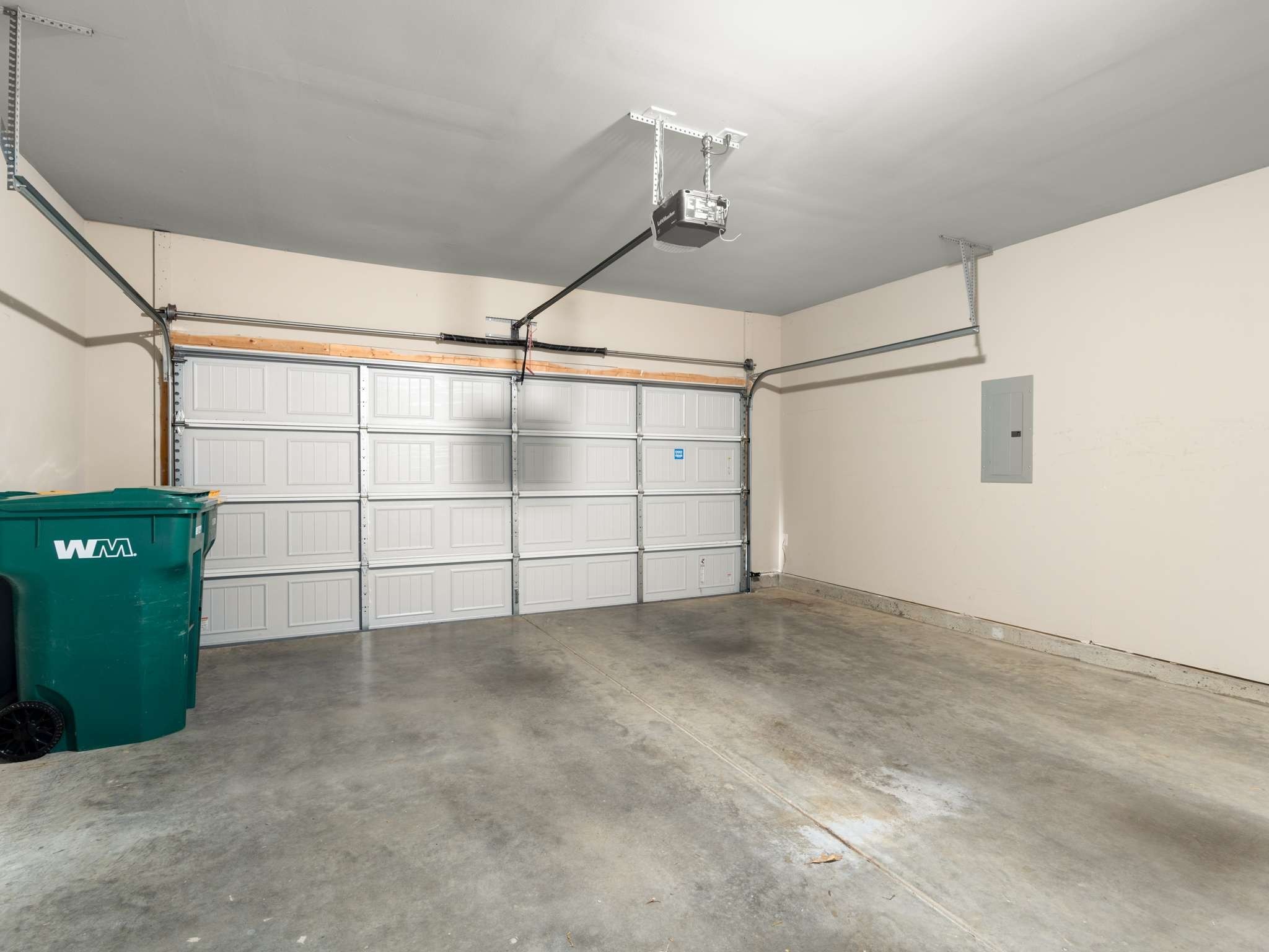 3029 Alan Dr Property Photo 46