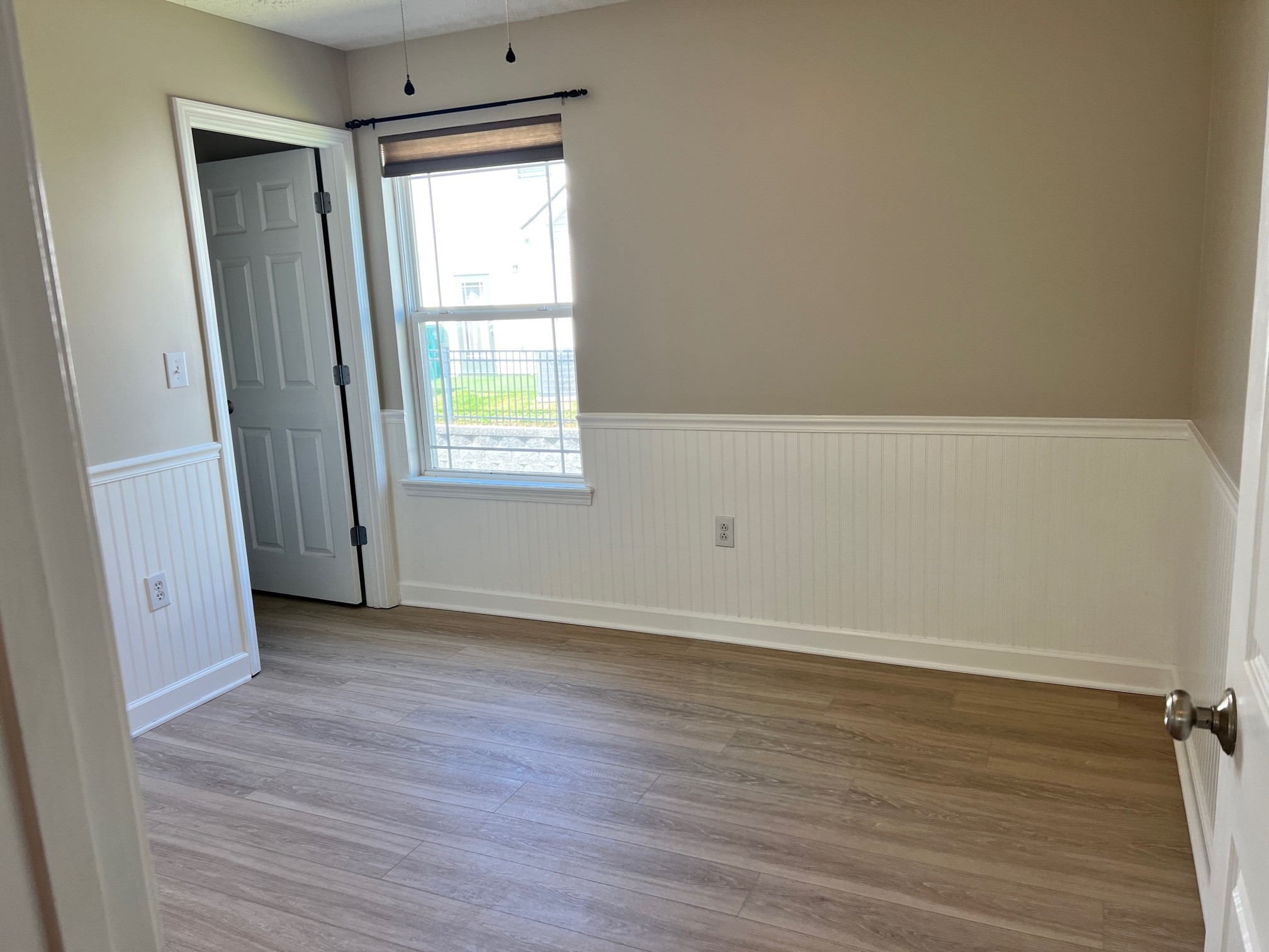 1022 Somerset Springs Dr Property Photo 11