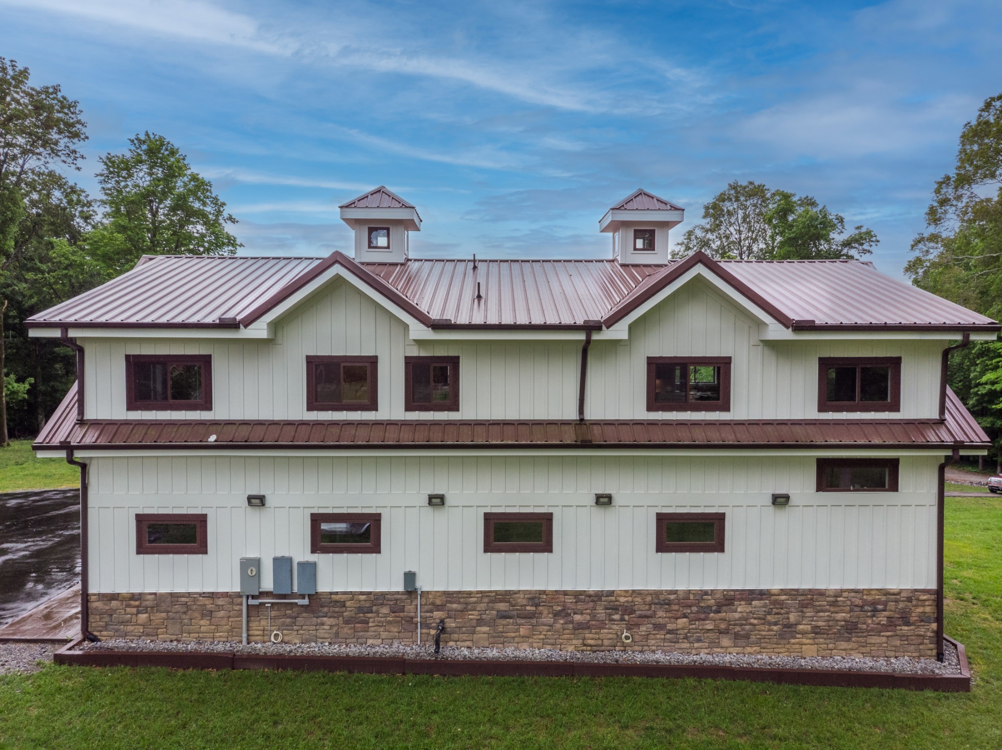 4451 Airport Rd Property Photo 13