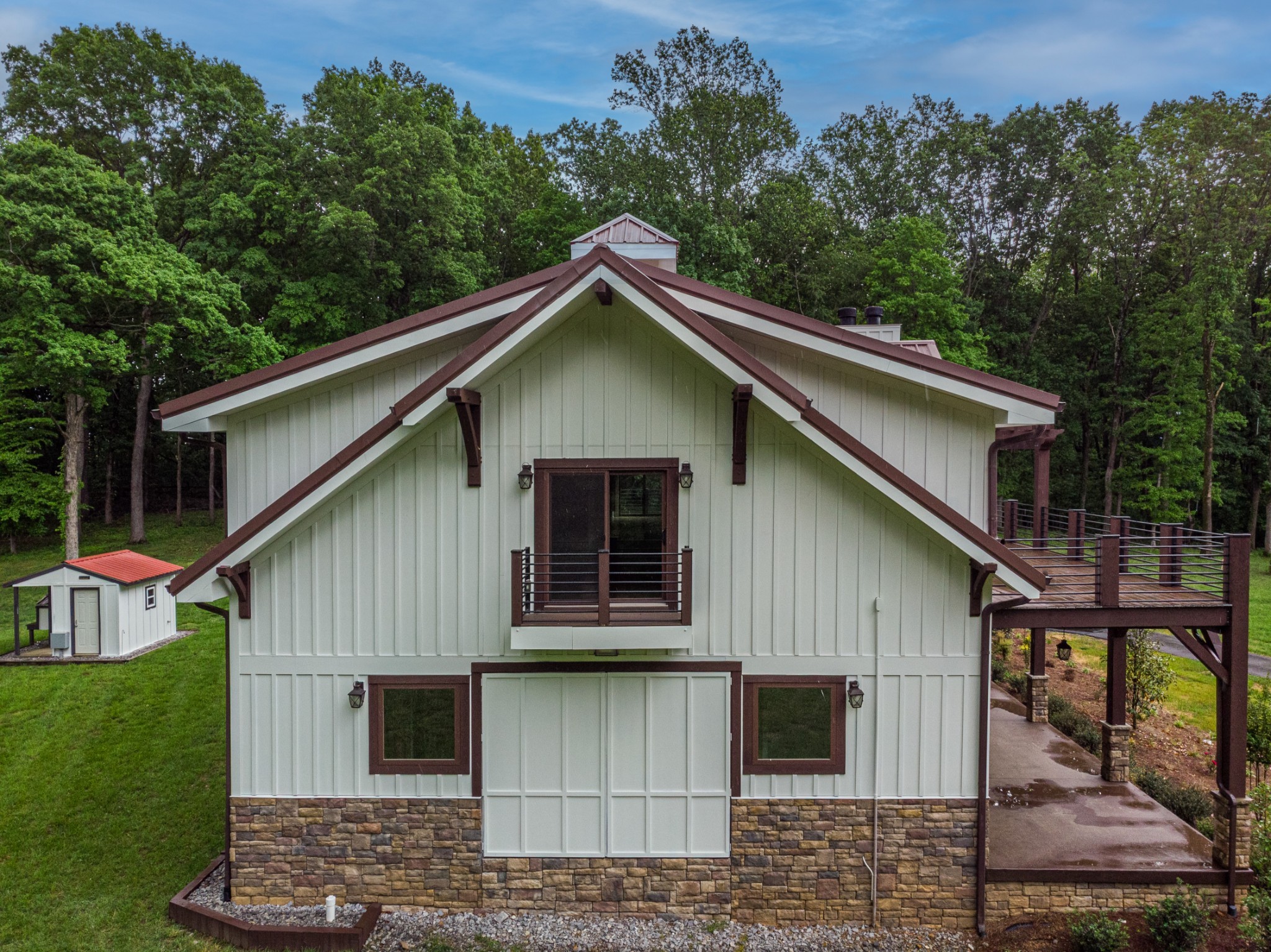 4451 Airport Rd Property Photo 15
