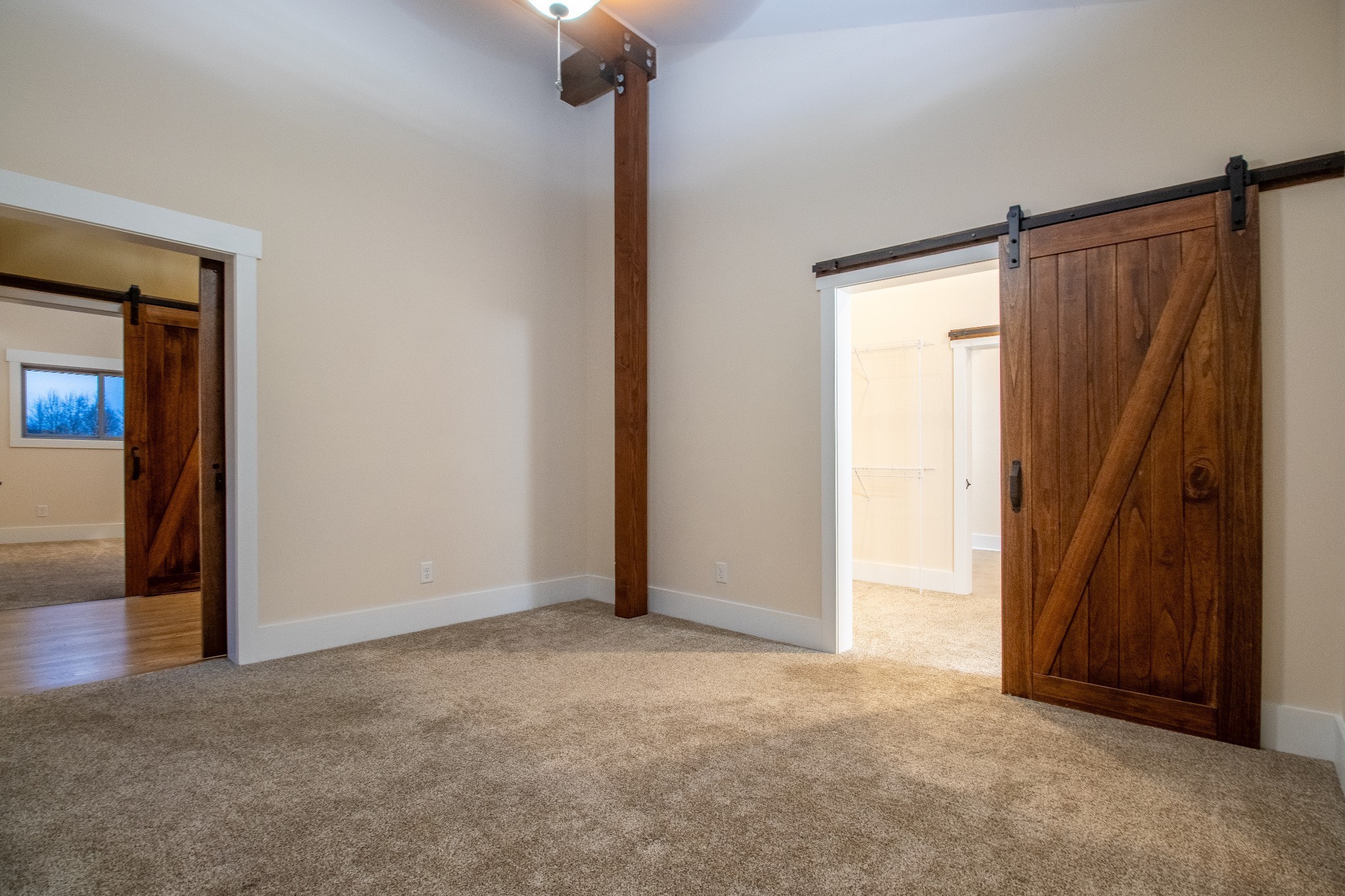 4451 Airport Rd Property Photo 34
