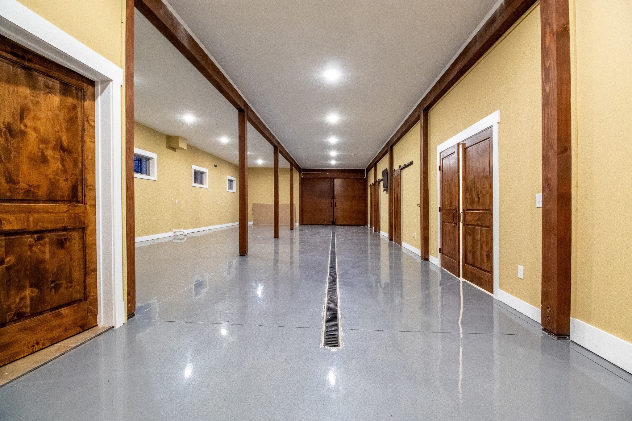 4451 Airport Rd Property Photo 40