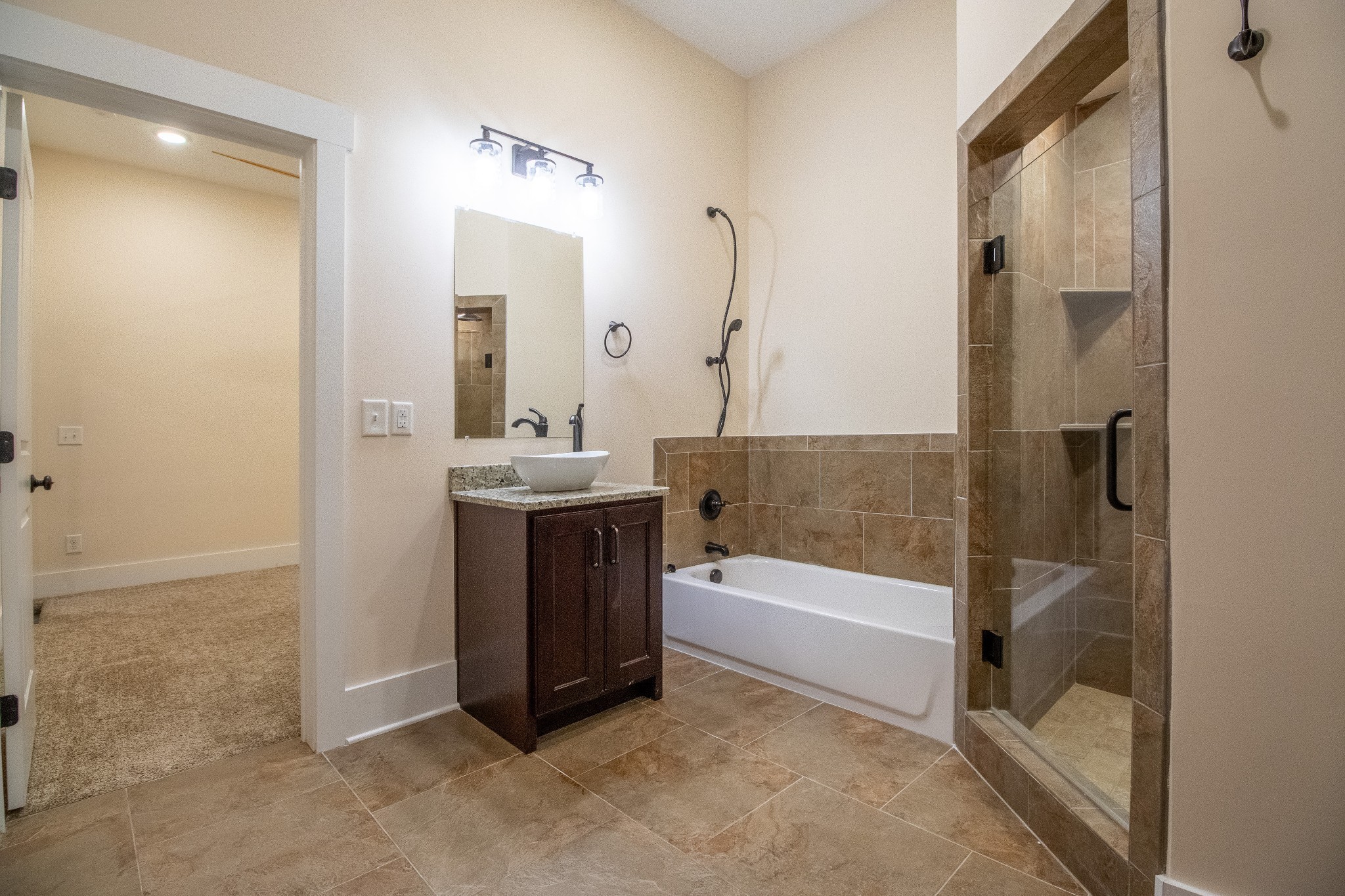 4451 Airport Rd Property Photo 47