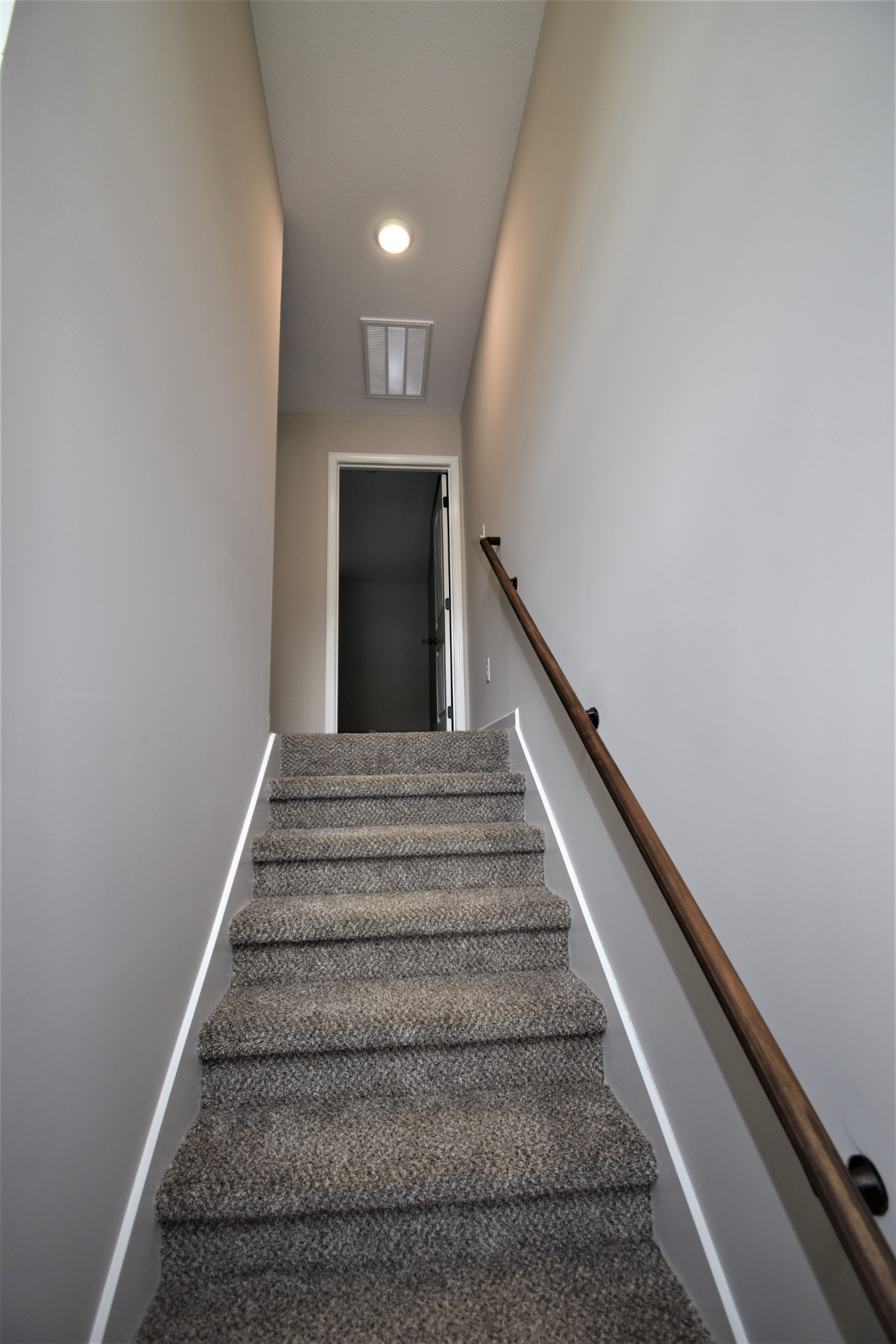 424 Glenstone Springs Dr Property Photo 9