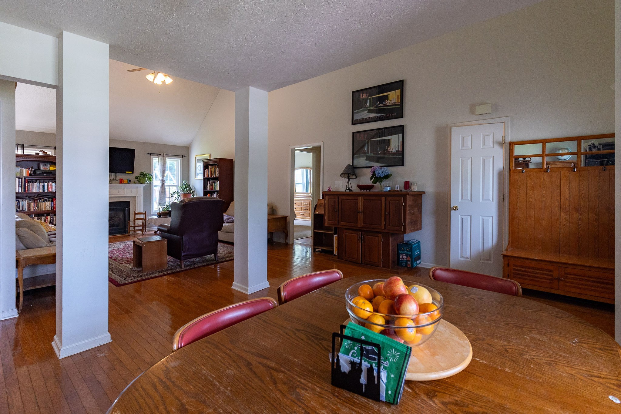 674 Superior Ln Property Photo 4