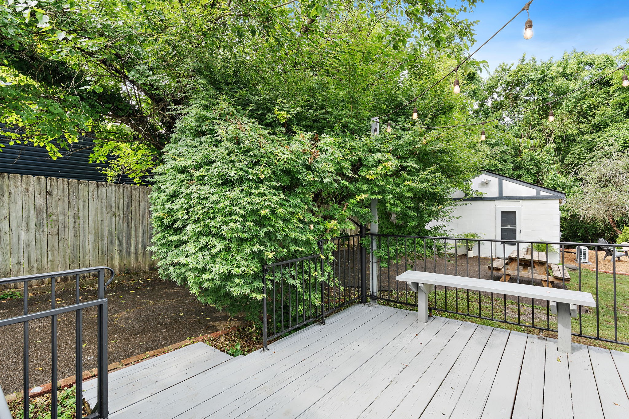 2217 Fernwood Dr Property Photo 21