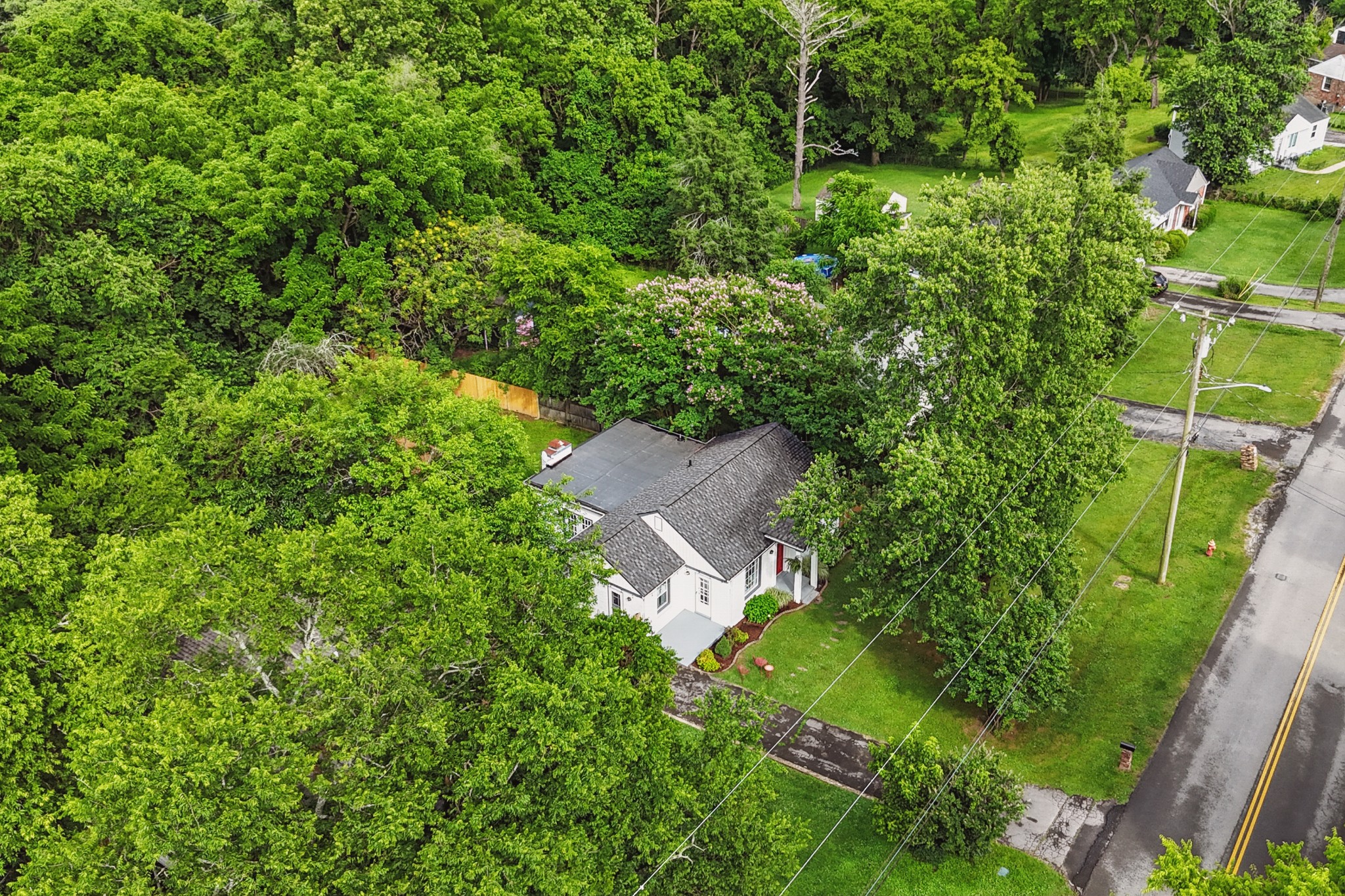 2217 Fernwood Dr Property Photo 29