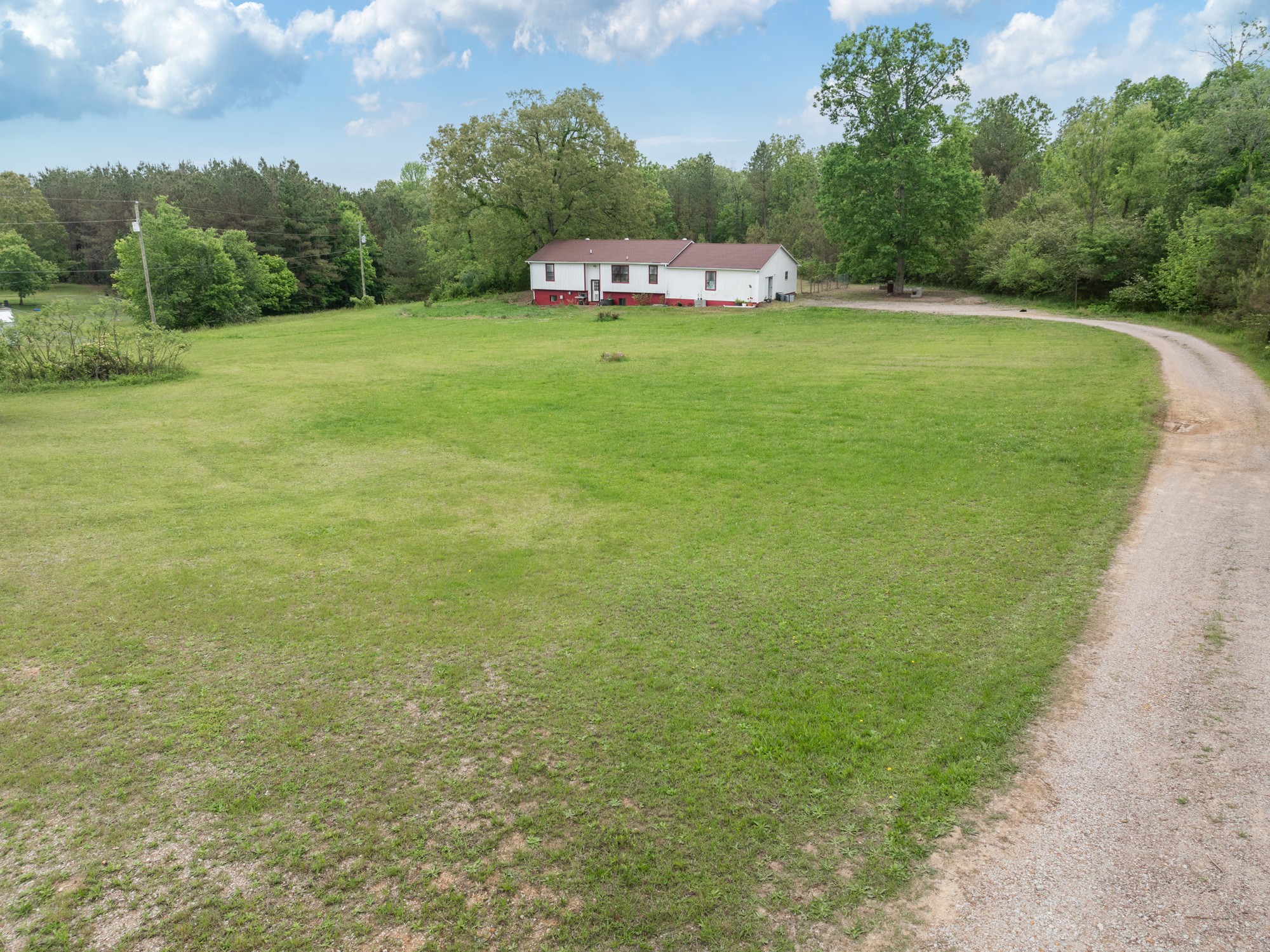 266 S Parkway Property Photo 8