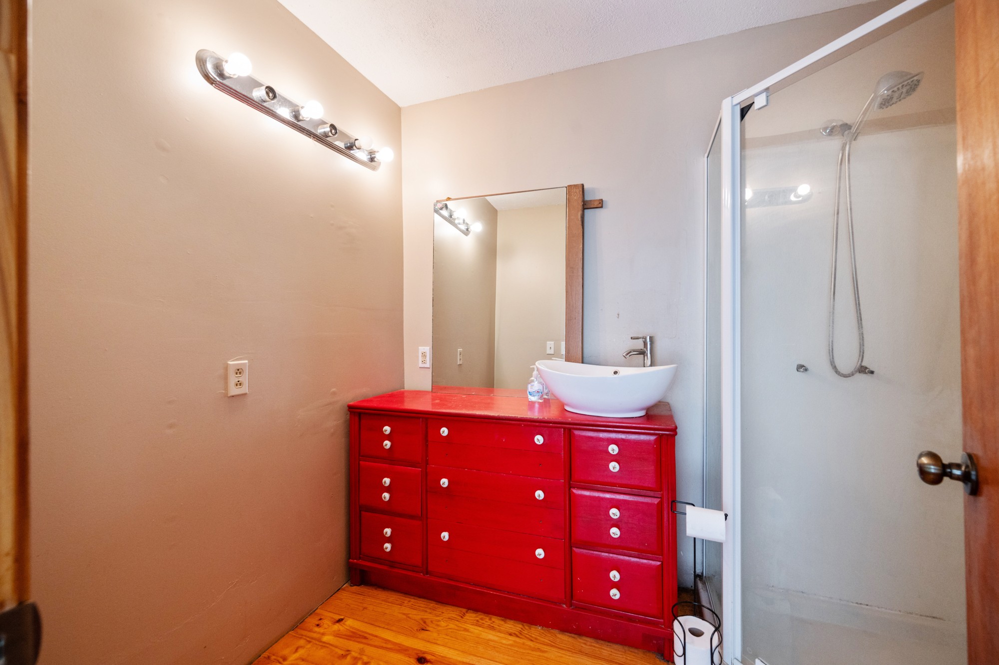 266 S Parkway Property Photo 20