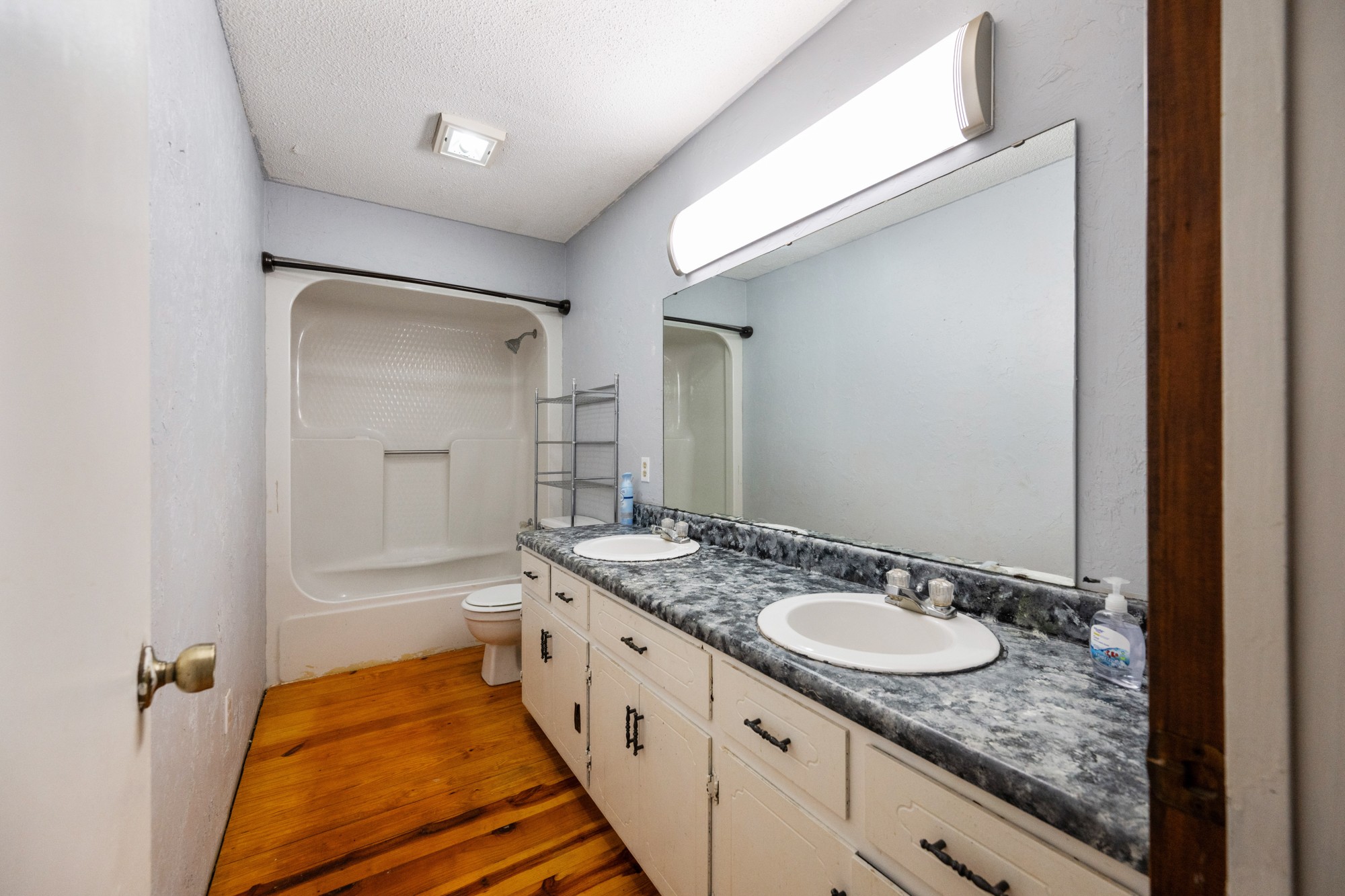 266 S Parkway Property Photo 22