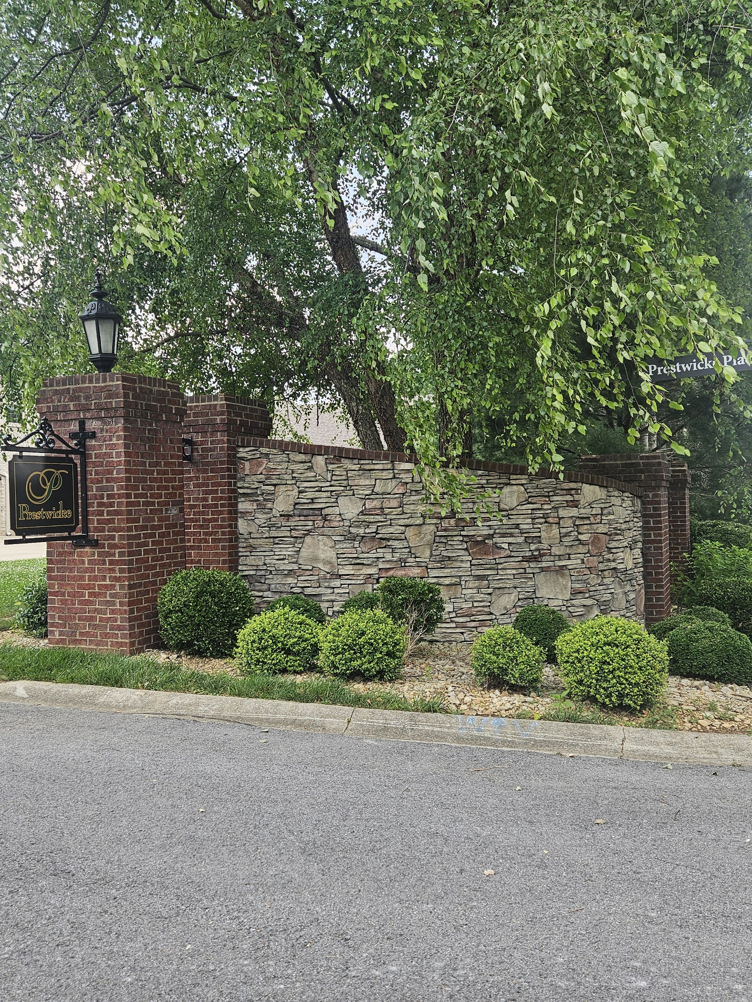 3696 Prestwicke Pl Property Photo 4