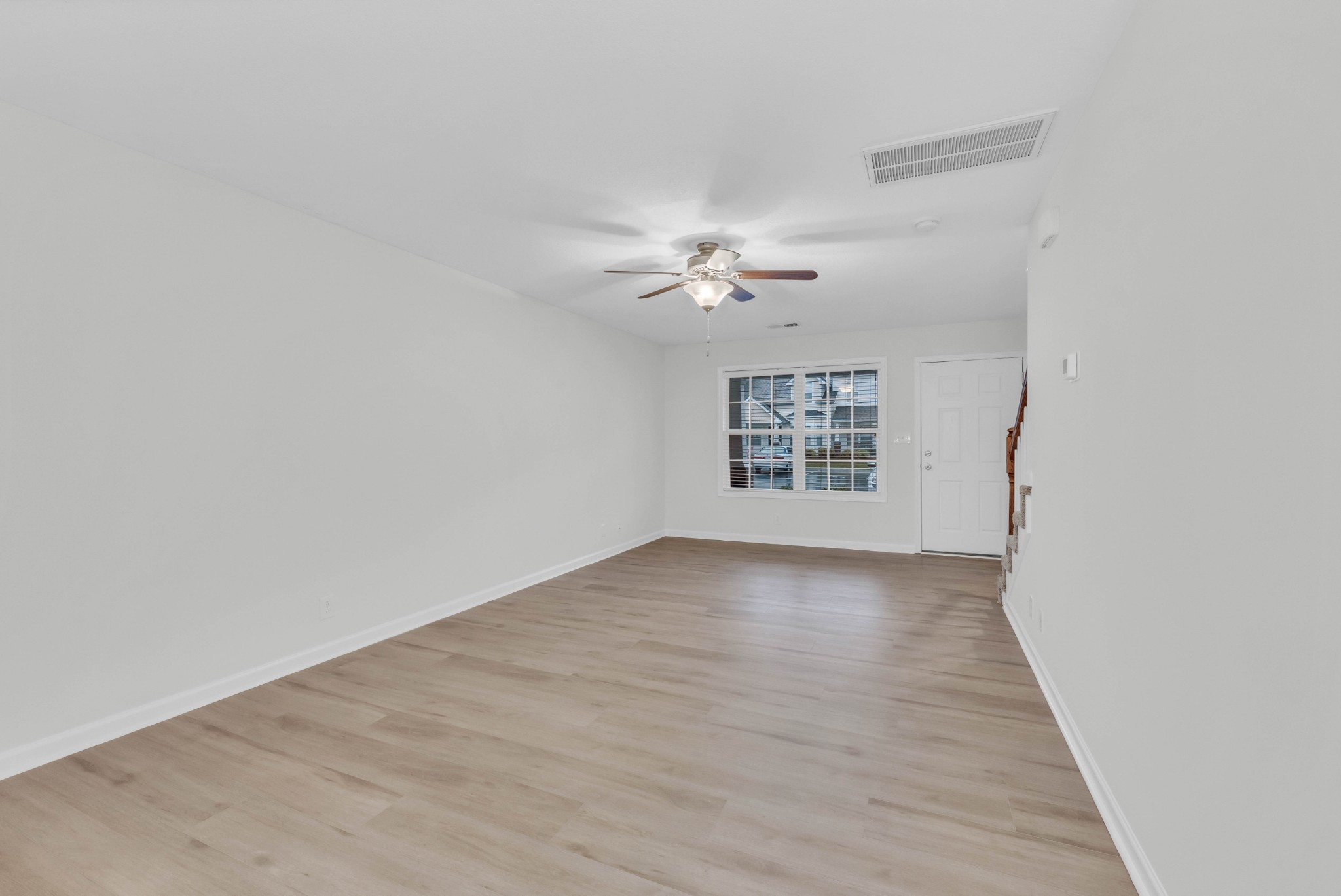 166 Alexander Blvd Property Photo 10